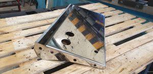 Plegado especial en inox brillo